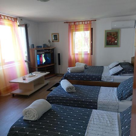 Studio Apartman Kotro Beli Manastir 외부 사진