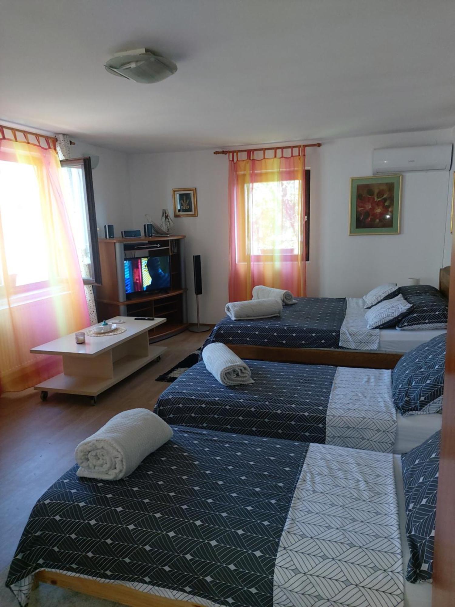 Studio Apartman Kotro Beli Manastir 외부 사진